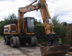 Koparka kołowa Caterpillar 315M